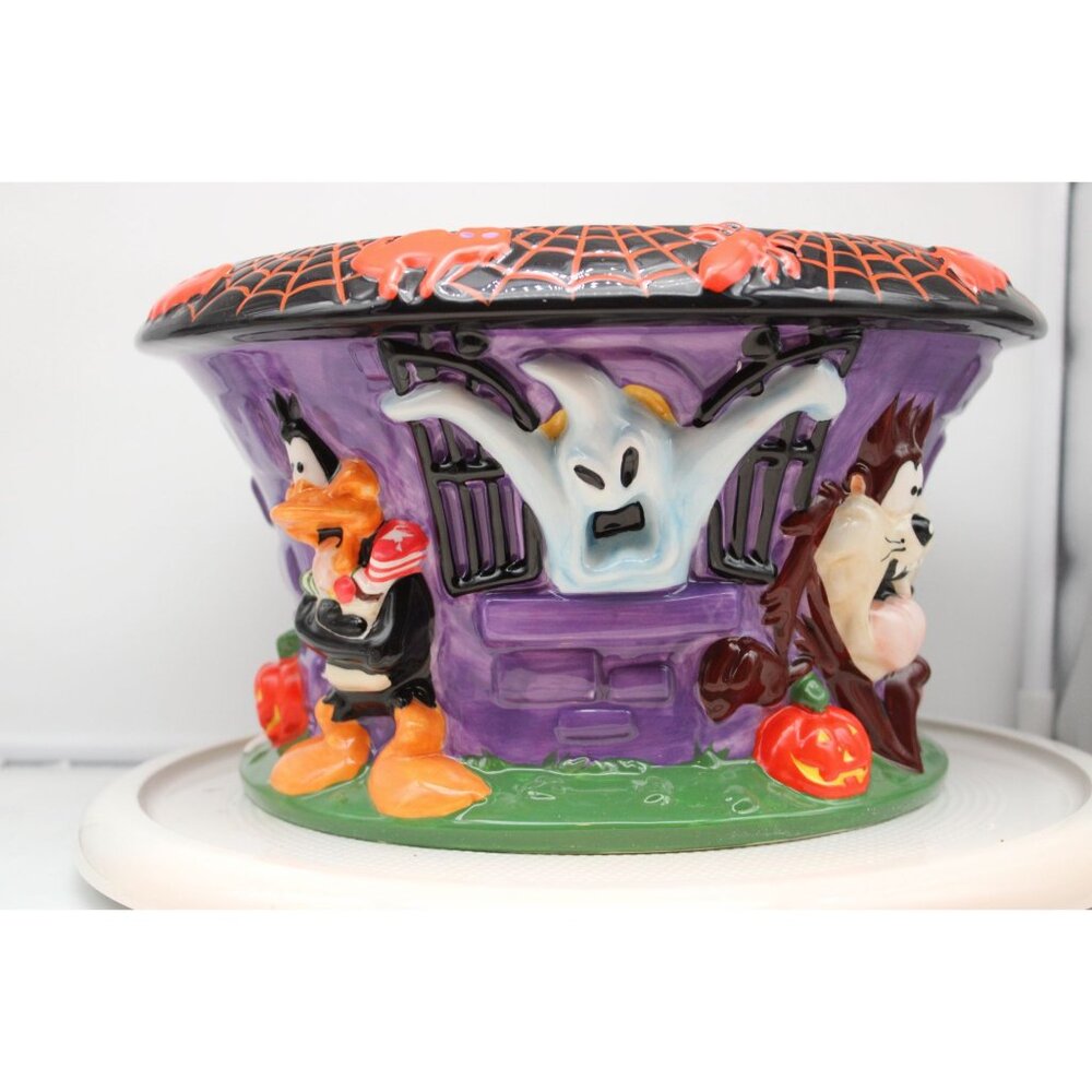 Looney Tunes Halloween large 3D Candy Bowl by Warner Bros Studio - 1999
